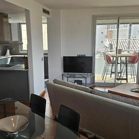 Penthouse In Platja D Aro Front Sea With Parking * بلاتجا ذارو